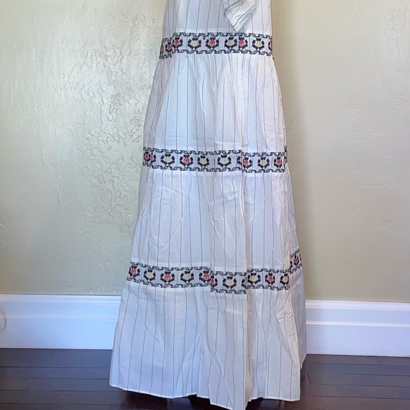 Madewell Embroidered Keyhole Tiered Midi Dress in Stripe Size Medium - Picture 2 of 12